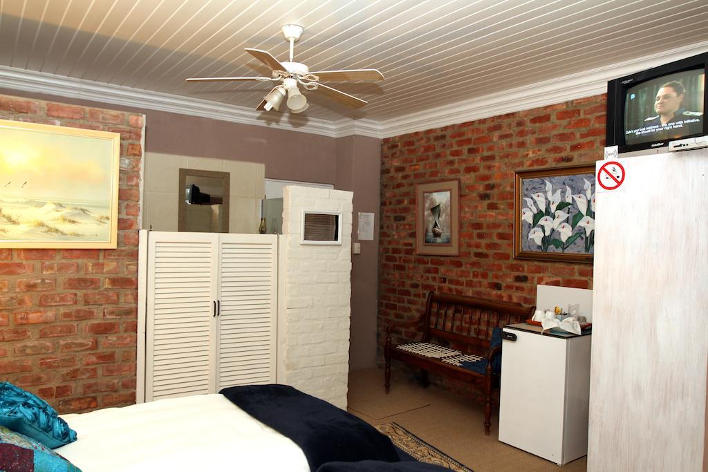 Oceanview Guesthouse Struisbaai Pokoj fotografie