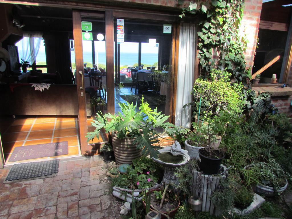 Oceanview Guesthouse Struisbaai Exteriér fotografie
