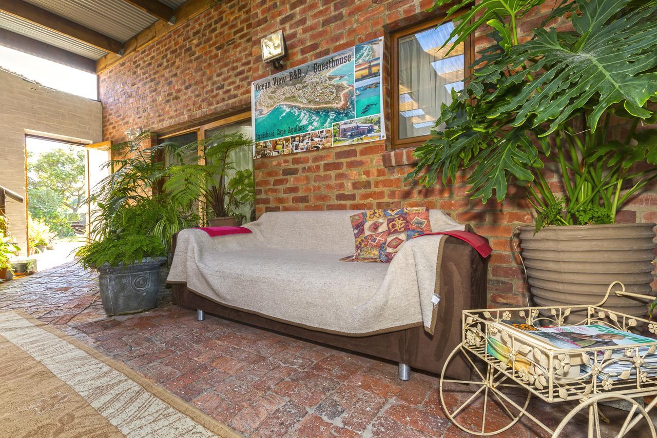 Oceanview Guesthouse Struisbaai Exteriér fotografie